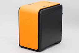 画像ギャラリー No.011のサムネイル画像 / 【PR】低負荷時にファン回転の止まるGTX 980カード「STRIX-GTX980-DC2OC-4GD5」を使って,超絶静かな小型ゲームPCを自作してみた