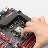 画像ギャラリー No.020のサムネイル画像 / 【PR】低負荷時にファン回転の止まるGTX 980カード「STRIX-GTX980-DC2OC-4GD5」を使って,超絶静かな小型ゲームPCを自作してみた