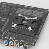 画像ギャラリー No.029のサムネイル画像 / 【PR】低負荷時にファン回転の止まるGTX 980カード「STRIX-GTX980-DC2OC-4GD5」を使って,超絶静かな小型ゲームPCを自作してみた