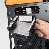 画像ギャラリー No.068のサムネイル画像 / 【PR】低負荷時にファン回転の止まるGTX 980カード「STRIX-GTX980-DC2OC-4GD5」を使って,超絶静かな小型ゲームPCを自作してみた