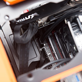 画像ギャラリー No.075のサムネイル画像 / 【PR】低負荷時にファン回転の止まるGTX 980カード「STRIX-GTX980-DC2OC-4GD5」を使って,超絶静かな小型ゲームPCを自作してみた