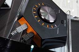 ���������꡼ No.013�Υ���ͥ������ / ��COMPUTEX�Ϥ��ꤲ�ʤ�������������ǥ������Ѥ򥲡����ž�Ѥ���������ɥ����ɡ�STRIX RAID�פ�ASUS�֡����Ǹ��������