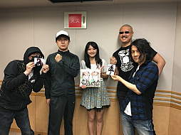 画像ギャラリー No.002のサムネイル画像 / マフィア梶田の二次元が来い!:第311回「飛び出すおっぱいタイツ師匠のサンダーボルト」