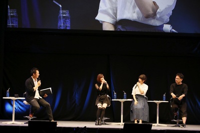 画像ギャラリー No.001のサムネイル画像 / 「Fate/Grand Order Arcade」の情報が明らかにされた「FGOゲストトーク」レポート。物理カードの写真も掲載