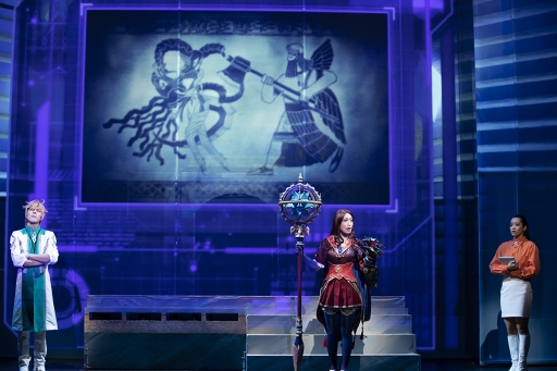 画像ギャラリー No.012のサムネイル画像 / 観客もウルクの街の一員になった――「Fate/Grand Order THE STAGE -絶対魔獣戦線 バビロニア-」 ゲネプロレポート