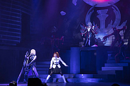 画像ギャラリー No.018のサムネイル画像 / 舞台「Fate/Grand Order THE STAGE -冠位時間神殿ソロモン-」,ゲネプロのオフィシャルレポートが到着