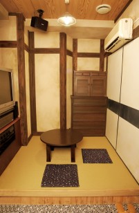 ������#001�Υ���ͥ���/���饪���ѥ���ȡ�THE ̩�������æ�� ����Ĺɬ��Υ��饪���ԡ��פȤΥ���ܥ롼�ब8��21���˥����ץ�