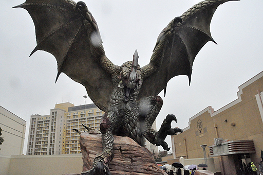 画像ギャラリー No.018のサムネイル画像 / 「バイオハザード」「モンスターハンター」など,日本を代表するコンテンツが一堂に会するUSJの新イベント「ユニバーサル・クールジャパン」が2015年1月23日にスタート