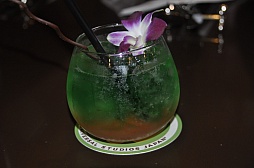 画像ギャラリー No.023のサムネイル画像 / 「バイオハザード」「モンスターハンター」など,日本を代表するコンテンツが一堂に会するUSJの新イベント「ユニバーサル・クールジャパン」が2015年1月23日にスタート