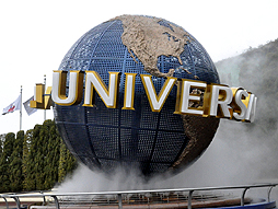 画像ギャラリー No.026のサムネイル画像 / 「バイオハザード」「モンスターハンター」など,日本を代表するコンテンツが一堂に会するUSJの新イベント「ユニバーサル・クールジャパン」が2015年1月23日にスタート