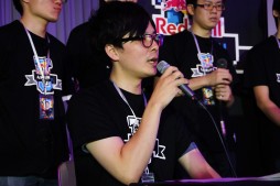 ꡼ No.017 | ֤פפƥȥꥹ׾ãܻؤã3֤ζɤĩߥ󥰥סRed Bull Gaming Uץݡ