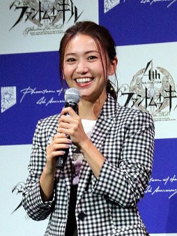 画像ギャラリー No.002のサムネイル画像 / 「ファントム オブ キル」は4周年記念で“4年分のログインボーナス”をまとめて配布。大島優子さんを起用した新CMの発表会をレポート