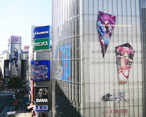 画像ギャラリー No.001のサムネイル画像 / 「ファントム オブ キル」の「劇場版 魔法少女まどか☆マギカ」コラボビジュアルが渋谷に登場