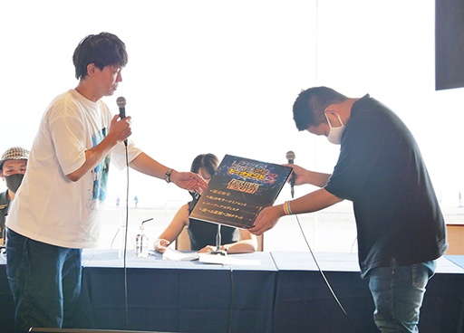 ���������꡼ No.011�Υ���ͥ������ / �֥ե��󥭥�ס��ƤΥꥢ�륤�٥�ȡȥե����֥֥롼���ҡɤΥ��ե�������ݡ��Ȥ�����