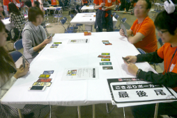 画像ギャラリー No.005のサムネイル画像 / 最新ゲームの試遊からアナログゲーム,そして「Minecraft」リアル体験まで楽しめた,ニコニコ超会議2015の「超ゲームエリア」レポート