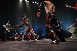 ���������꡼ No.035�Υ���ͥ������ / �ֿ�Ĺ����˾ 201X�פ���������󥰾��Ÿ��������˾��ͭ̾��ʪ������������臘�����⳦�פȤΥ���ܸ�����ݡ���