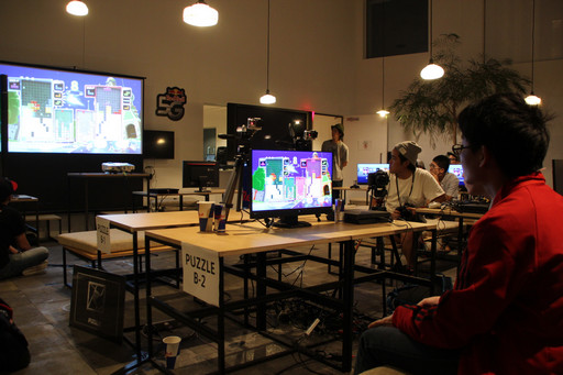 ���������꡼ No.012�Υ���ͥ������ / ��Red Bull 5G 2015�פ�����ɽ�����郎���š�2015ǯ12��Ρ�FINALS�פ˸�����4��������췳�ե����ʥꥹ�Ȥ����Ф��줿�������ͤ��ݡ���