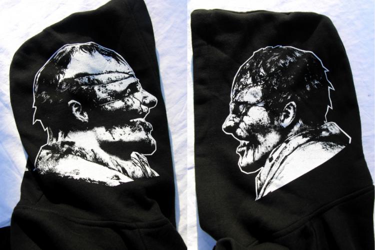 画像集 006 バイオハザード リベレーションズ2 恐怖 にフォーカスしたデザインのtシャツとパーカーが発売 4gamer Net