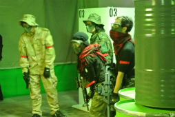 ���������꡼ No.027�Υ���ͥ������ / �֥Х����ϥ����� ��٥졼�����2�פȥ��Х����ե�����ɡ�ASOBIBA�פȤΥ���ܤ������档��æ�Сפȡֵ߽Сפ�ơ��ޤˤ������̥롼������θ����Ƥ���