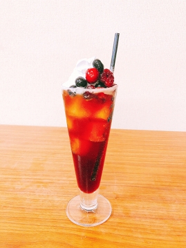 画像ギャラリー No.010のサムネイル画像 / 「かんぱに☆ガールズ」のコラボカフェがThe NeworderTable渋谷駅店にて5月1日より開催