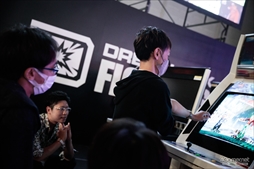 ꡼ No.130 | ֥ȥ꡼ȥեIII 3rd STRIKEפκŵ4ǯ֤衣18󥯡ڥ졼󥫥åסץեȥݡ