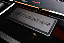 ꡼ No.006Υͥ / COMPUTEXϡ֥ޡƤΤ򿿷ʹƲäCOUGARޤǤȤϰۤʤϥǥХϪ