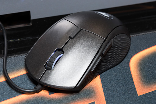 ꡼ No.012Υͥ / COMPUTEXϡ֥ޡƤΤ򿿷ʹƲäCOUGARޤǤȤϰۤʤϥǥХϪ