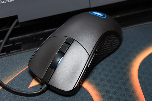 ꡼ No.016Υͥ / COMPUTEXϡ֥ޡƤΤ򿿷ʹƲäCOUGARޤǤȤϰۤʤϥǥХϪ