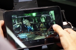 画像集#006のサムネイル/［TGS 2014］Androidタブレットで「FFVII」や「FFXIII」を“普通に遊べる”不思議な感覚。「DIVE IN」のプレイムービーを掲載