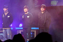 画像ギャラリー No.012のサムネイル画像 / 「Vainglory」の日本最強チームはTeam GLに決定。e-Sports大会「RAGE vol.1 〜Vainglory Japan Cup〜 GRAND FINALS」の模様をレポート