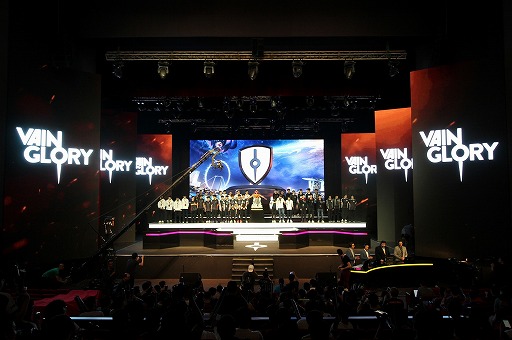 ���������꡼ No.002�Υ���ͥ������ / Vainglory����������Razer 2017 Vainglory World Championship�פ����󥬥ݡ���ǳ��롣DetonatioN Gaming��о줷�����������ݡ���