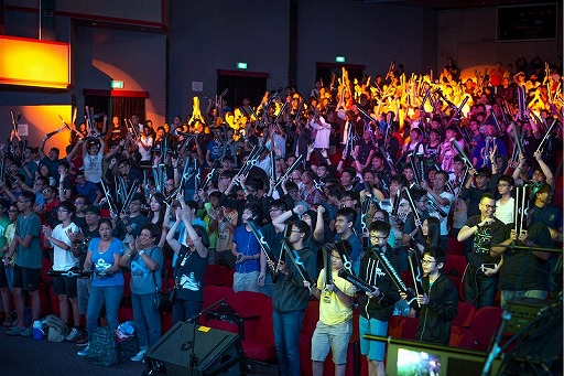 ���������꡼ No.006�Υ���ͥ������ / ��Vainglory�פ��ȥ��ޥۤǥ���������ɤˤ��������ͳ�Ȥϡ��ǿ��ƥ��Υ����������ߤ��ɵ᤹�볫ȯ/���ĥ����󥹤�ʹ����