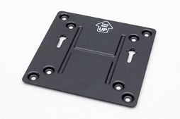 画像集#005のサムネイル/手のひらサイズで“GTX 760”搭載。GIGABYTE製の超小型ゲーマー向けベアボーン「BRIX Gaming」を動かしてみた