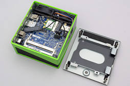 画像集#011のサムネイル/手のひらサイズで“GTX 760”搭載。GIGABYTE製の超小型ゲーマー向けベアボーン「BRIX Gaming」を動かしてみた