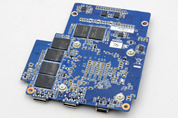 画像集#025のサムネイル/手のひらサイズで“GTX 760”搭載。GIGABYTE製の超小型ゲーマー向けベアボーン「BRIX Gaming」を動かしてみた