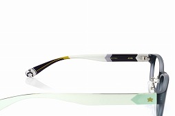 ���������꡼ No.074�Υ���ͥ������ / ���������ס�JINS���������ʤ�8���������դˤ�������ܴ����ȯ����ꡣͽ���11��17������27���ޤ�