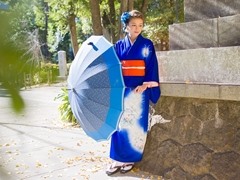 ���������-ONLINE-�פΥ���ܥ����ƥ�˻����о졣����˻Τ򥤥᡼������4�饤��ʥå�