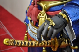 画像ギャラリー No.013のサムネイル画像 / こだわったのは“顔”。グッスマ初の等身大フィギュア「刀剣乱舞-ONLINE- 1分の1スケール 三日月宗近」内覧会レポート