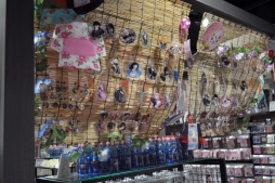 画像ギャラリー No.020のサムネイル画像 / こだわったのは“顔”。グッスマ初の等身大フィギュア「刀剣乱舞-ONLINE- 1分の1スケール 三日月宗近」内覧会レポート