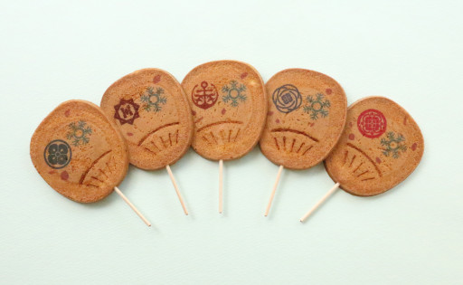 画像ギャラリー No.006のサムネイル画像 / 「刀剣乱舞」,京都の老舗和菓子屋“亀屋良長”からコラボ商品が6月1日に発売へ。本日予約受付開始