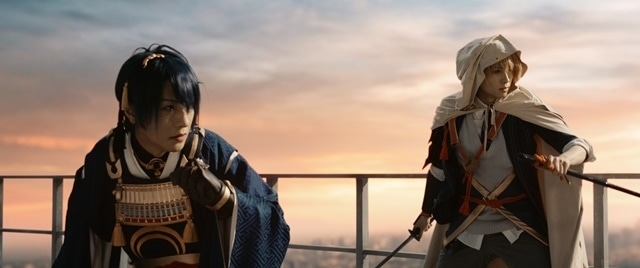 三日月宗近と山姥切国広のバトルを収録。「映画刀剣乱舞-黎明-」の