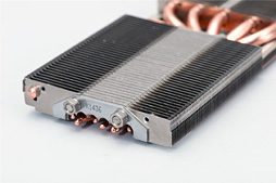 画像集#014のサムネイル/GIGABYTEのGTX 980カードとMSIのGTX 970カード,オリジナルデザイン採用のOCモデル2枚を試す