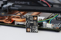 ������#021�Υ���ͥ���/43���ߤΡִʰױ�����ͤ�OC��GTX 980��3����緿��ѥ����ƥ�Υ��åȡפ�PC���Ȥ߹���Ǥߤ���GIGABYTE��GV-N980X3WA-4GD�ץ�ӥ塼