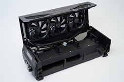 ������#026�Υ���ͥ���/43���ߤΡִʰױ�����ͤ�OC��GTX 980��3����緿��ѥ����ƥ�Υ��åȡפ�PC���Ȥ߹���Ǥߤ���GIGABYTE��GV-N980X3WA-4GD�ץ�ӥ塼