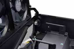 ������#027�Υ���ͥ���/43���ߤΡִʰױ�����ͤ�OC��GTX 980��3����緿��ѥ����ƥ�Υ��åȡפ�PC���Ȥ߹���Ǥߤ���GIGABYTE��GV-N980X3WA-4GD�ץ�ӥ塼