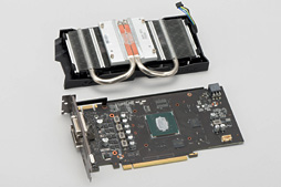 画像集 No.014のサムネイル画像 / 「GeForce GTX 950」レビュー。ついに登場した900番台エントリーミドルの実力を検証する