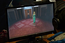 画像ギャラリー No.002のサムネイル画像 / 「クロックタワー」の“精神的続編”となる「NightCry」のプレイレポート。開発を手がけるヌードメーカー・河野一二三氏へのインタビューも掲載