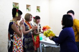 画像ギャラリー No.006のサムネイル画像 / 「大乱闘!!ドラゴンパレード」アイドルのCheeky Paradeが公式サポーターに就任