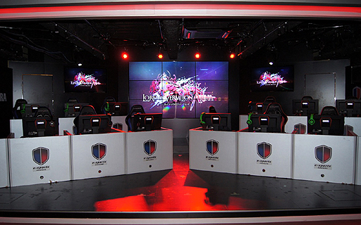 ������#060�Υ���ͥ���/40������ɲûȤ���䡤�����ʥɥ�������¸�ߤ�Ƚ��������LORD of VERMILION ARENA����2����ƥ��ȤˤĤ��ƤΥץ쥹ȯɽ�������θ�����ݡ���