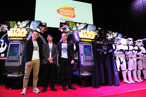ドームスクリーン スター ウォーズ の組み合わせがアツいアーケード用シューティング Star Wars Battle Pod が発表